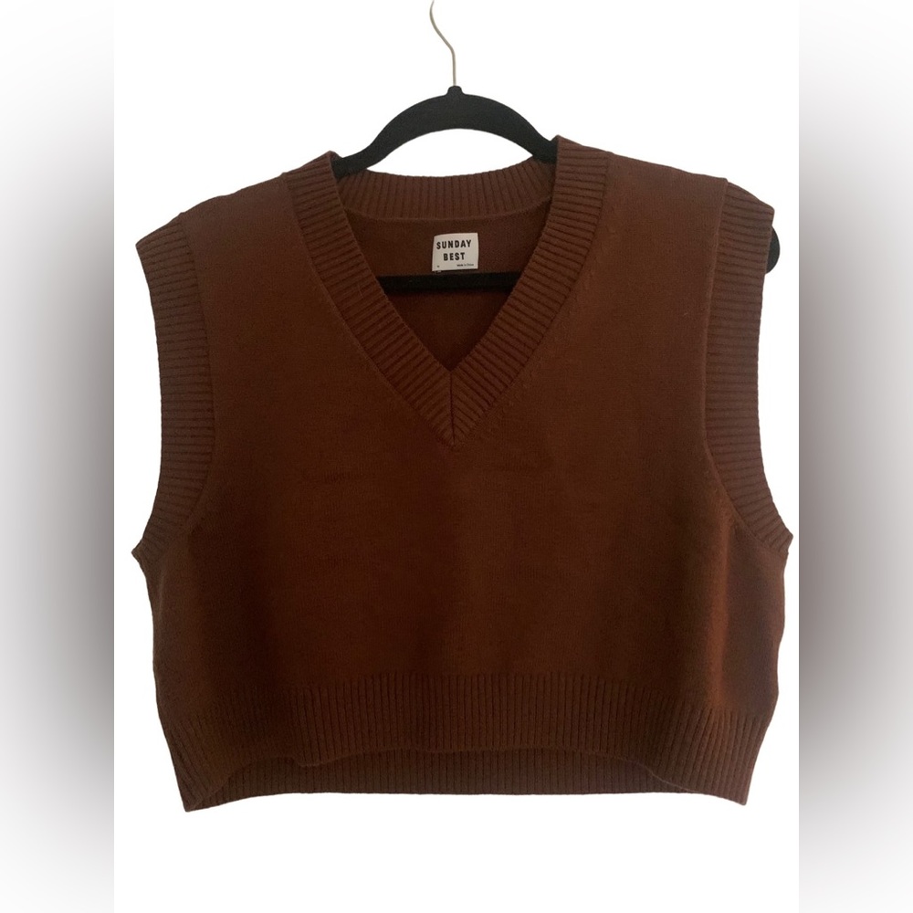 SUNDAY BEST sweater vest cropped casual 90s sweater cardigan Women’s SIZE MEDIUM